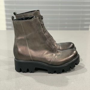 Kenneth Cole Lug Boots